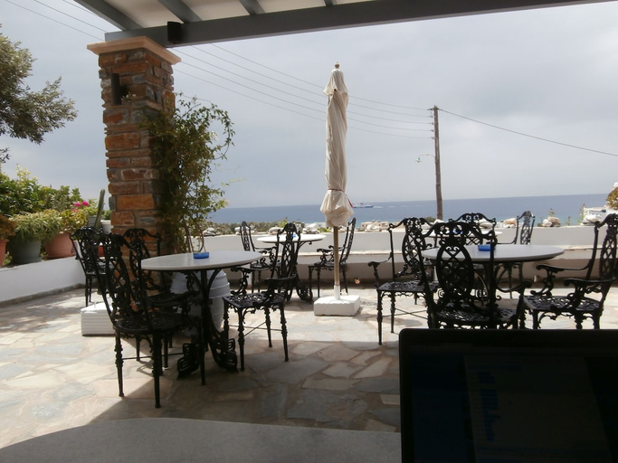 Food & Drinks 4, Galini Bungalows, South Aegean