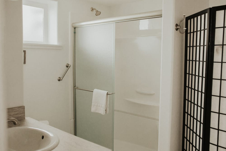 Bathroom 3, Nye Beach Condos At Pacific Crest, Lincoln
