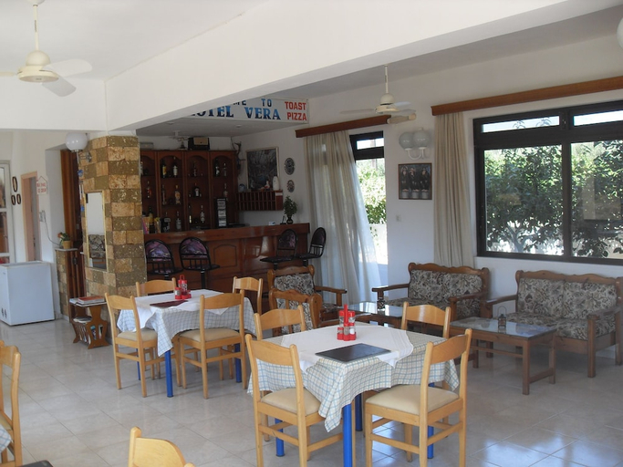 Food & Drinks 4, Vera Studios, South Aegean
