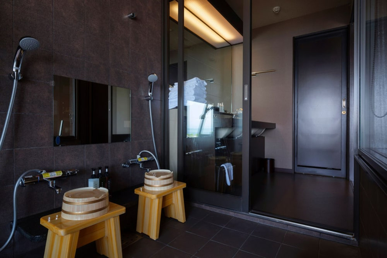 Bathroom, Hana no Onsen Hotel Ginsyo, Ibusuki