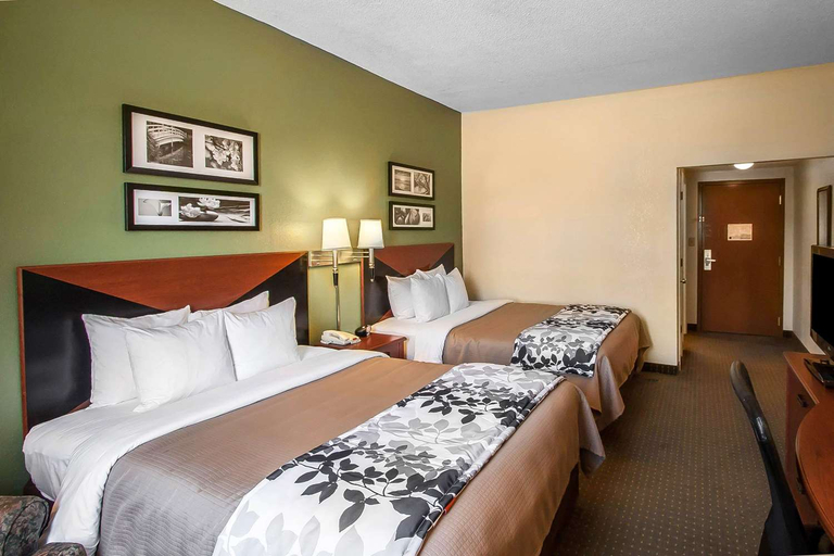 Bedroom 2, Pearl Jackson Airport Hotel, Rankin