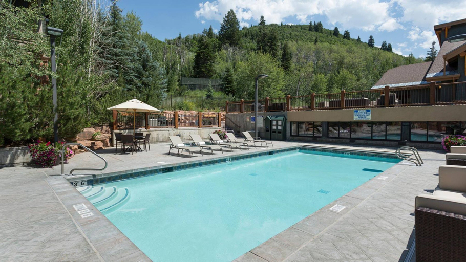 Sport & Beauty 5, Silver Baron Lodge, Summit