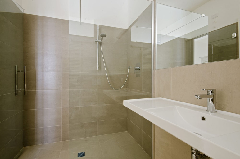 Bathroom 3, Villa Del Sole, Siena