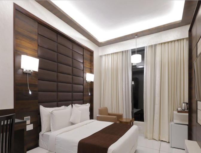 Bedroom 3, Hotel Silver Heights, Ahmadabad
