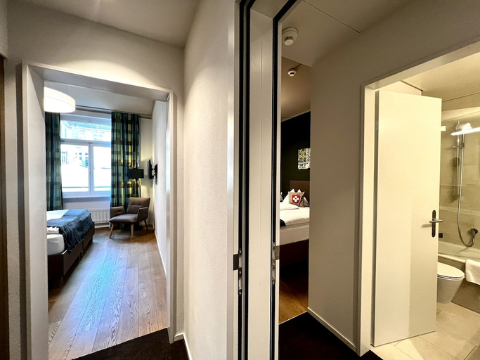 Bathroom 4, Hotel Bären Am Bundesplatz, Bern