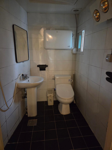 Bathroom, Moomoo House, Busanjin