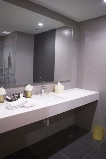 Bathroom, Kinam Hotel, Port-au-Prince