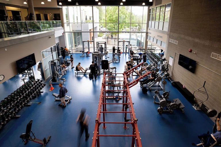 Fitness facility, Hotel Burnaby, Greater Vancouver