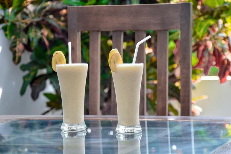 Food & Drinks 5, Hotel Baywatch, Habaraduwa