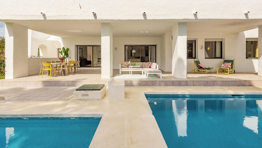 Sport & Beauty 2, Host Villas & Suites, Málaga
