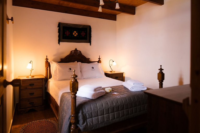 Bedroom 2, Adegas do Pico , São Roque do Pico