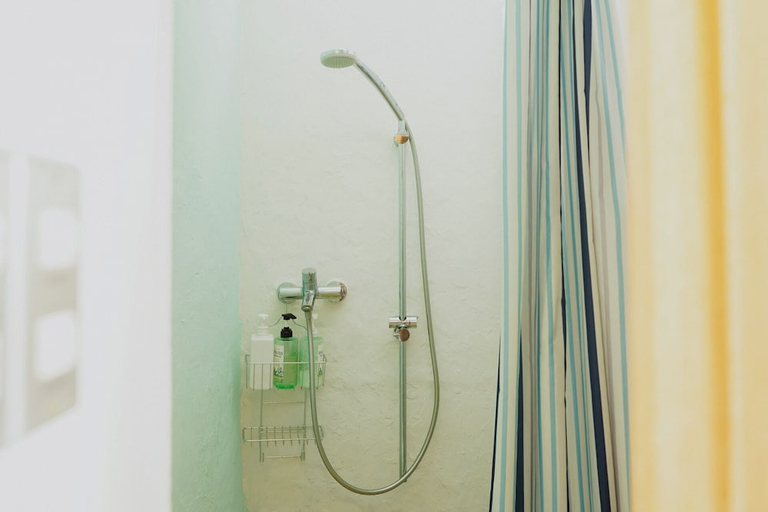 Bathroom 3, CAFE and Petit HOSTEL ROUTE, Nagasaki