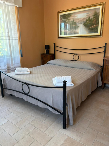 Room 2, B&B Ducato delle Seimiglia, Lucca