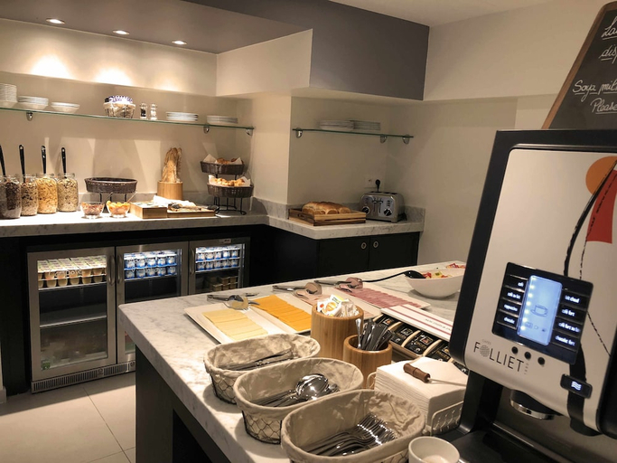 Food & Drinks 5, Staycity Aparthotel Lyon Garibaldi, Rhône