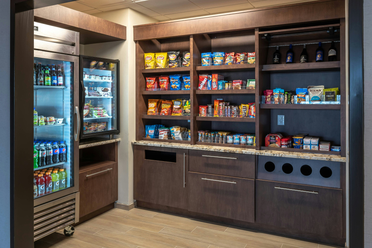 Food & Drinks 5, SpringHill Suites by Marriott Fort Worth Historic Stockyards, Fort Worth