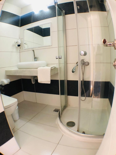 Bathroom 3, Altinyaz Hotel, Çeşme