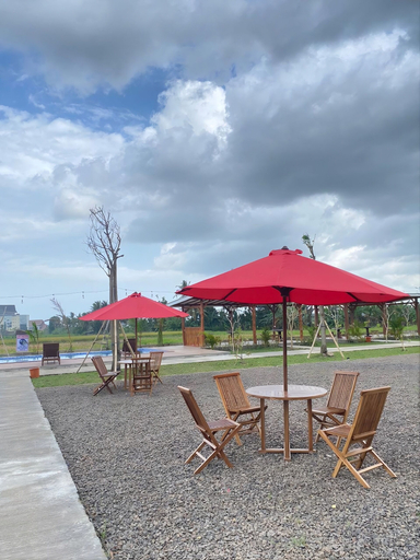 Outdoor dining, Griya Lumbung Villas 2, Banyuwangi