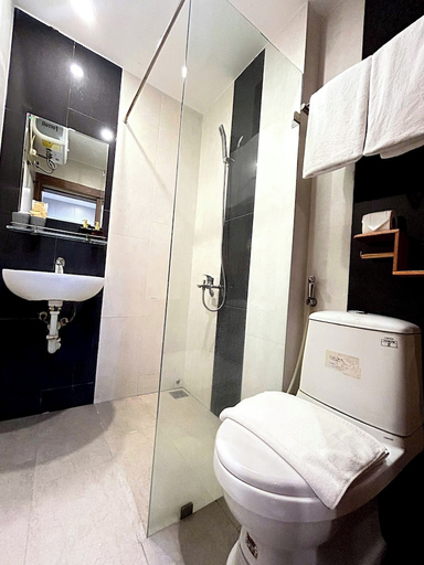 Bathroom 3, Be Sea Hotel Da Nang, Da Nang