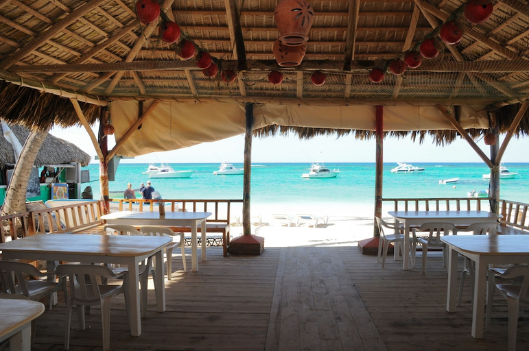 Food & Drinks, Hotel Cortecito Inn Bavaro, Salvaleon de Higuey