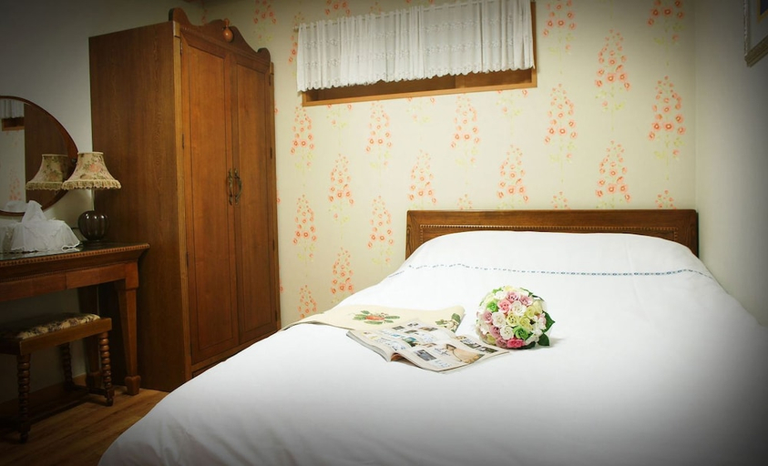 Bedroom 3, Fourseason Pension, Seogwipo