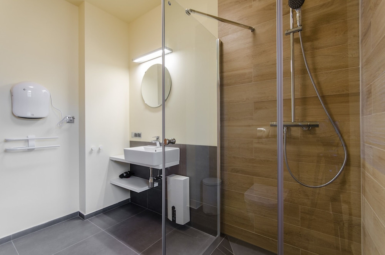 Bathroom 3, Dom & House - Apartmenty Zacisze, Sopot