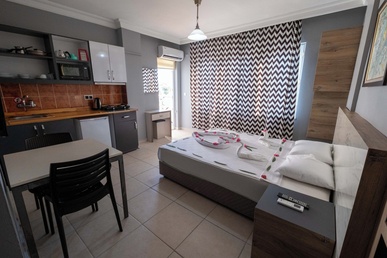 Bedroom 5, CLEOPATRA ICARIA APART HOTEL, Alanya