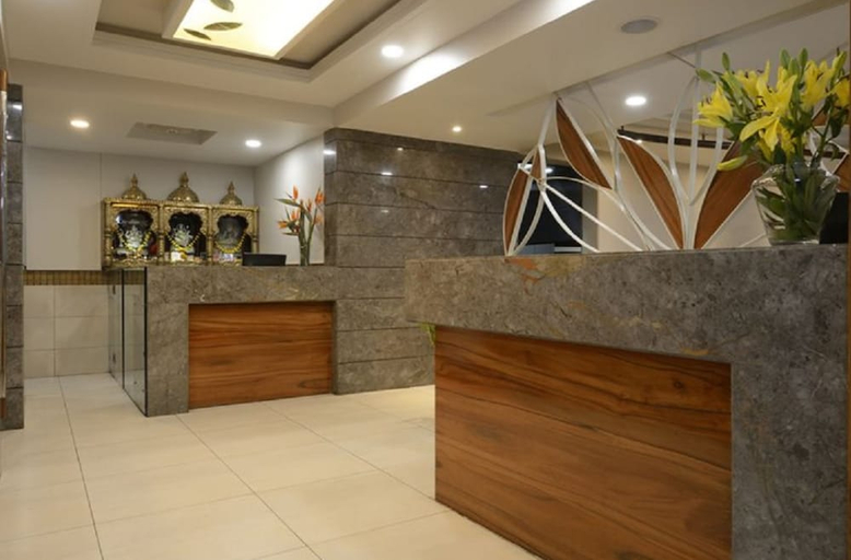 Others 5, Hotel Rajmahal, Pune