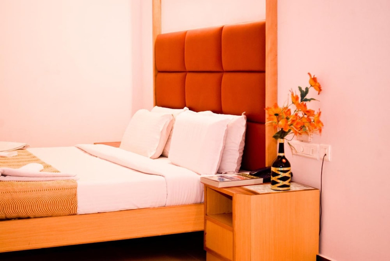 Bedroom 2, HOTEL RAJADHANE, Madurai