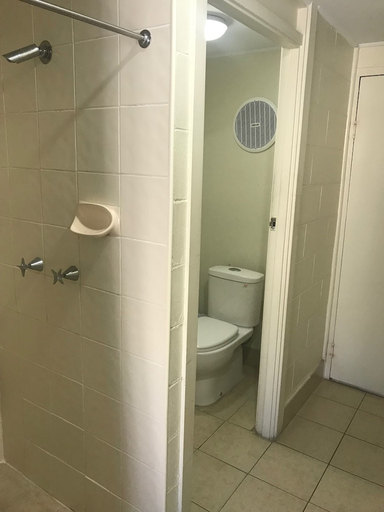 Bathroom 3, Whitsunday On The Beach, Whitsunday