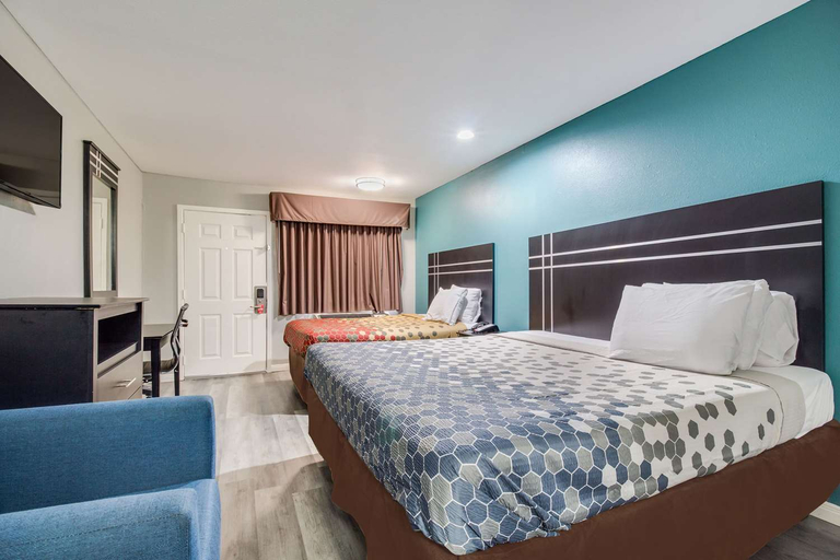 Bedroom 5, Prestige Inn, Houston