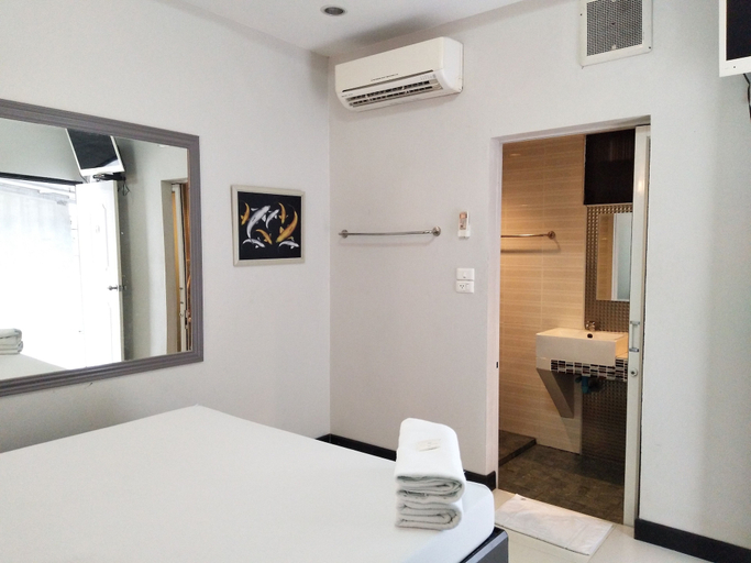 Others 1, Happy Inn, Muang Rayong