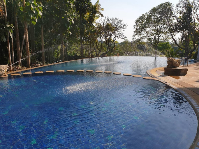 Sport & Beauty 4, Gassan Khuntan Golf and Resort Lamphun, Mae Tha