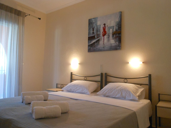 Bedroom 4, Ziogas Apartments, Ionian Islands