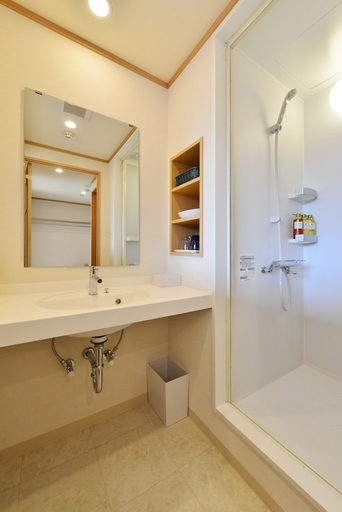 Bathroom 4, Fukiage Onsen Washu Highland Hotel, Kurashiki