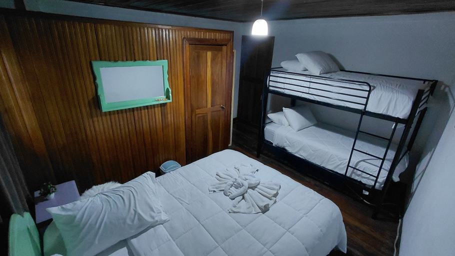 Room 2, Tortugas Brews B&B, Bocas del Toro