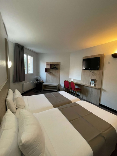 Bedroom 2, Kyriad Saint Fargeau Ponthierry Apollonia, Seine-et-Marne