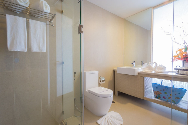 Bathroom 5, Sikhara Plago Resort, Muang Chon Buri
