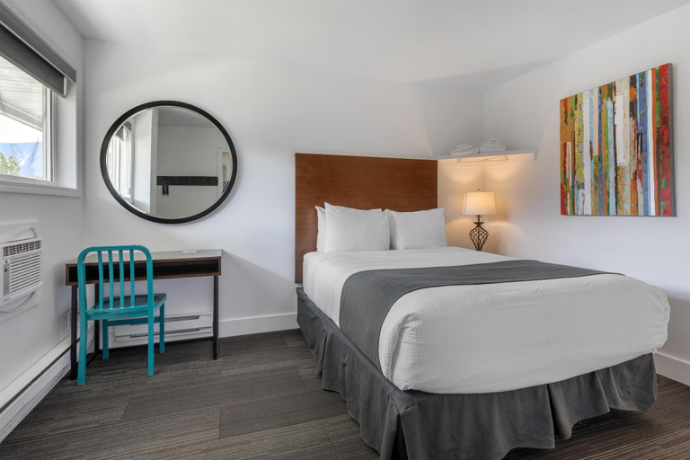 Bedroom 3, Stoke Hotel SureStay Collection by Best Western, Columbia-Shuswap