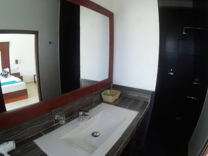 Bathroom, Sundaras Resort & Spa, Dambulla