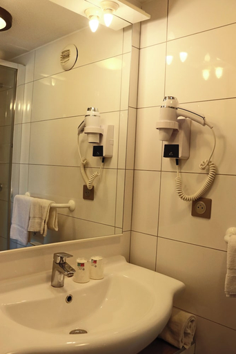 Bathroom 3, Village Hotel, Isère