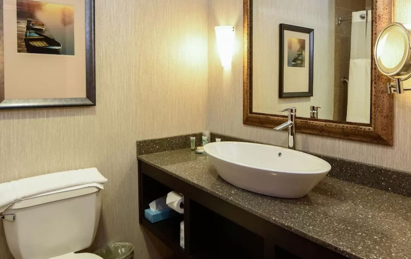 Bathroom 4, Wheeling Island Hotel-Casino-Racetrack, Ohio