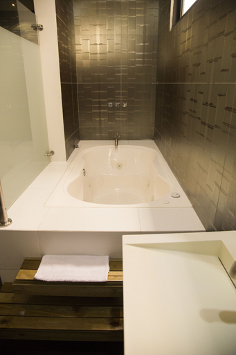 Bathroom 3, ホテル ギャラリー, Medellín