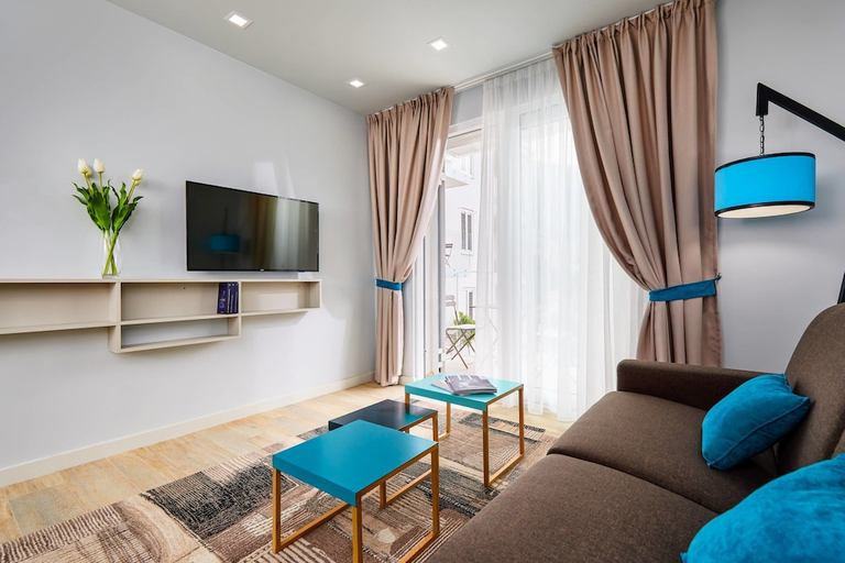 Others 5, Apartments Maison W