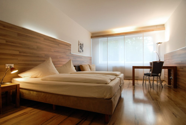 Bedroom 2, Petul Apart Hotel Am Ruhrbogen, Bochum