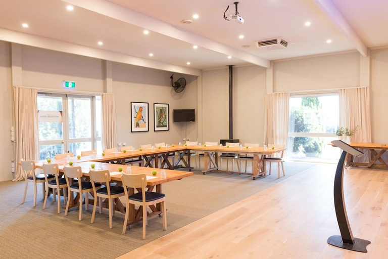 Food & Drinks 5, Ballarat Colonial Motor Inn, Ballarat - Inner North