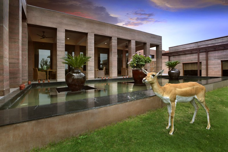 Sport & Beauty 2, The Lalit Mangar, Faridabad