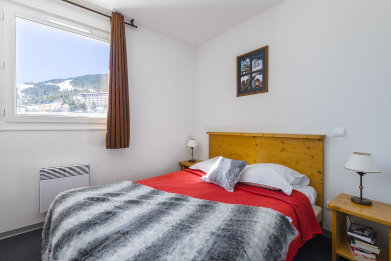 Bedroom 2, Residence Lagrange Vacances L'Oree des Cimes, Pyrénées-Orientales