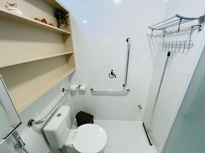Bathroom 4, Spazzio diRoma Acqua Park Splash e Slide, Caldas Novas