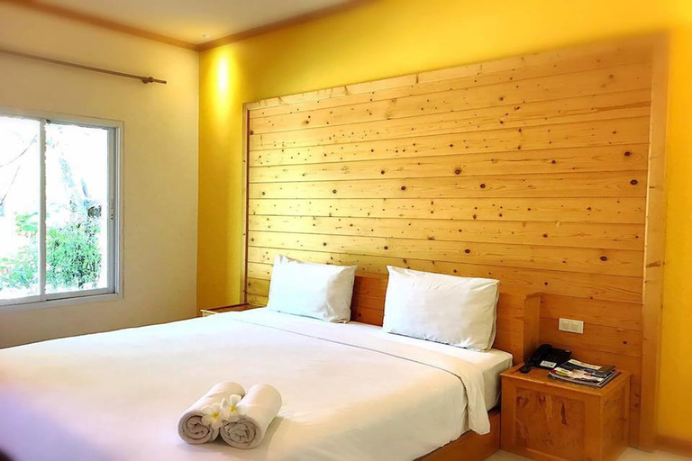 Bedroom 3, Arcadia Resort, Pluak Daeng