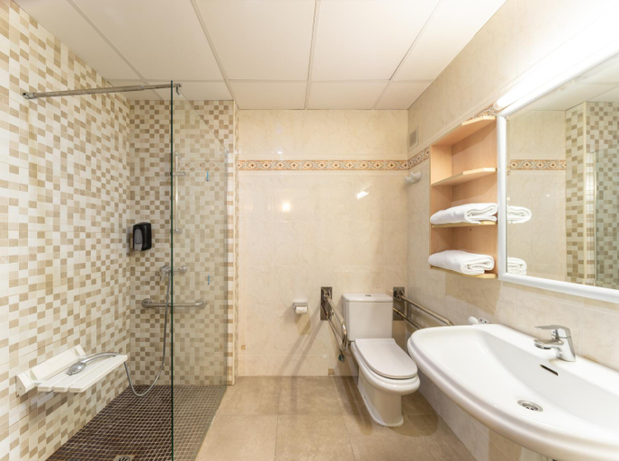 Bathroom 3, Natura Park, Tarragona